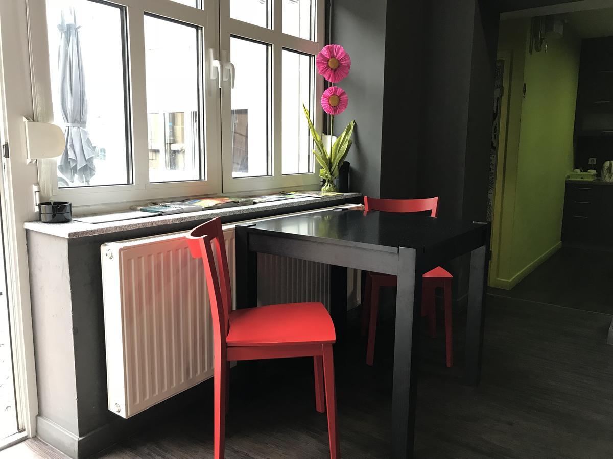 Hostel Paris Zagabria Esterno foto