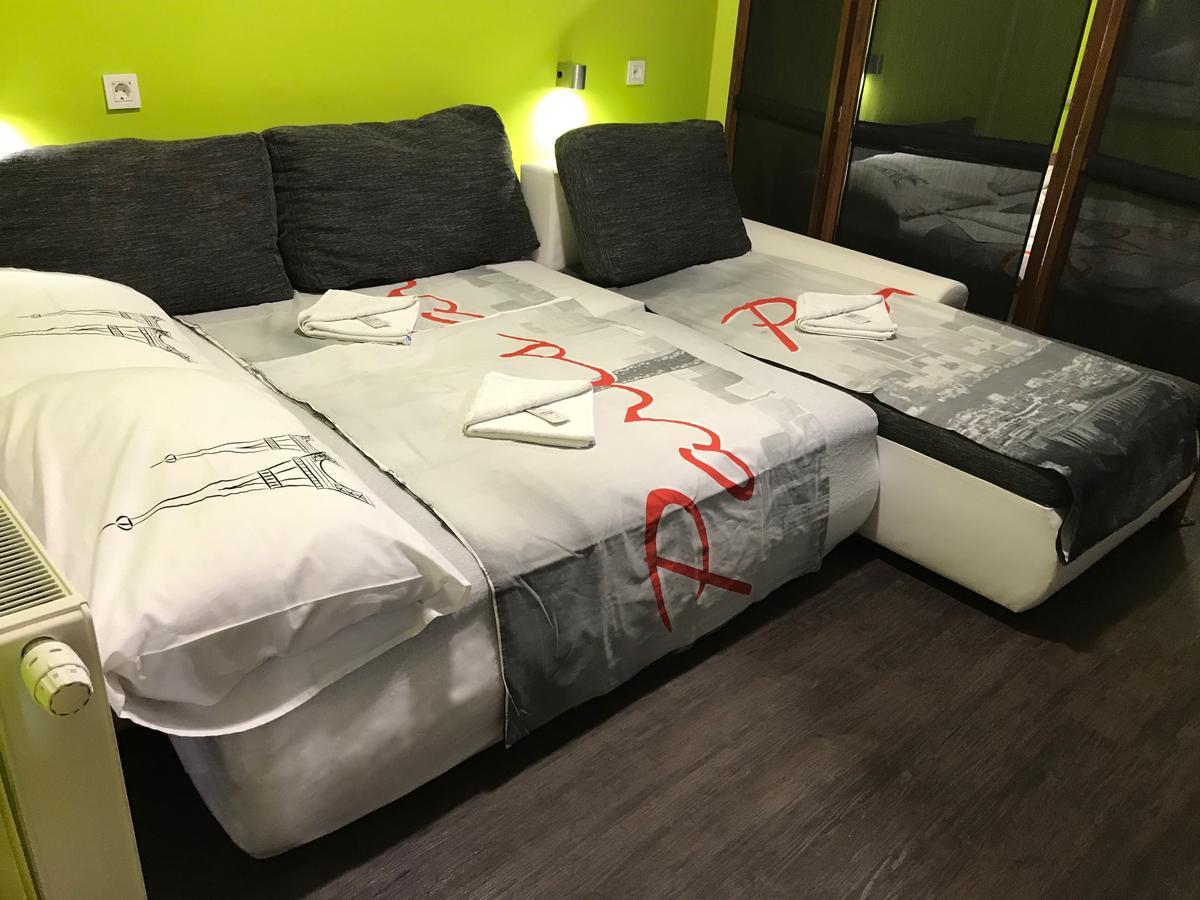 Hostel Paris Zagabria Esterno foto