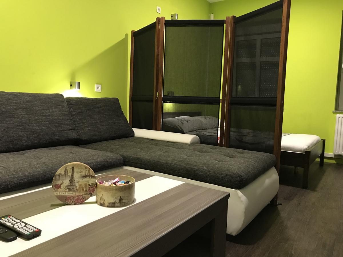 Hostel Paris Zagabria Esterno foto